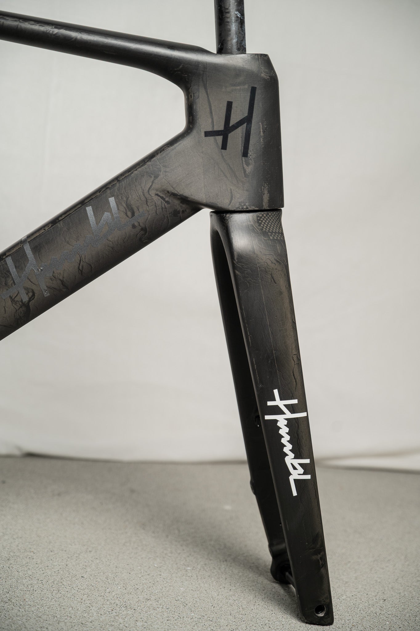 Frameset: theONERS Blacked Out